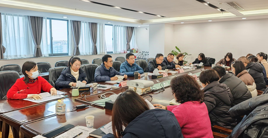 綿投集團(tuán)召開委派財(cái)務(wù)經(jīng)理2024年度述職會(huì)